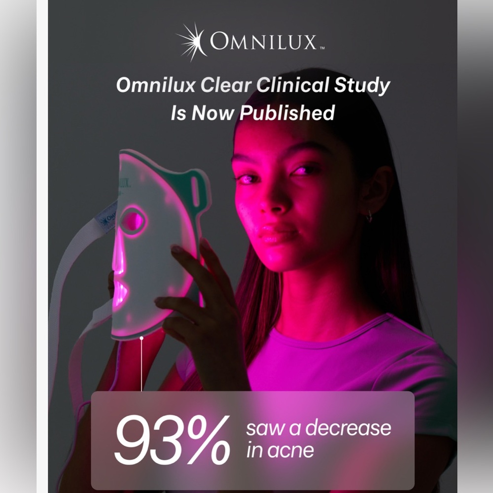 OMNILUX Clear Skin LED Mask - Picture 4 of 6